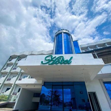 Hotel Vallee Des Princes Duala Zewnętrze zdjęcie