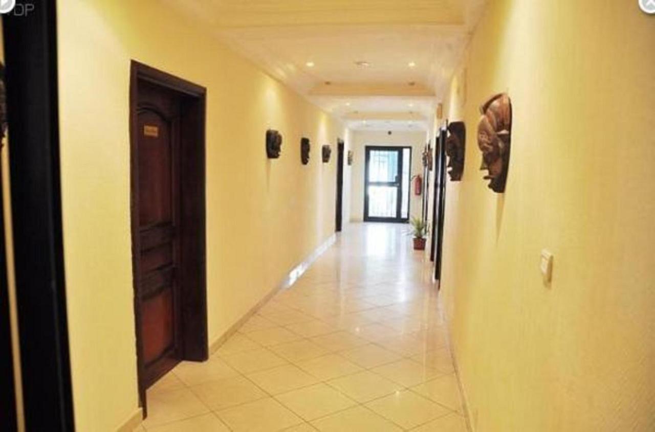 Hotel Vallee Des Princes Duala Zewnętrze zdjęcie